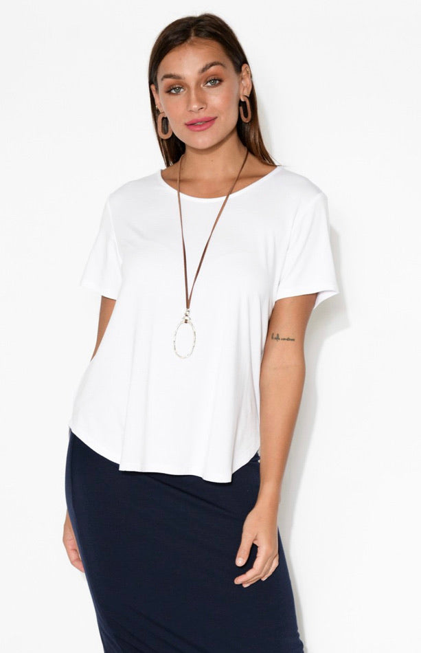 Janis Tee - White | Lou Lou Australia | Camilla on Piper